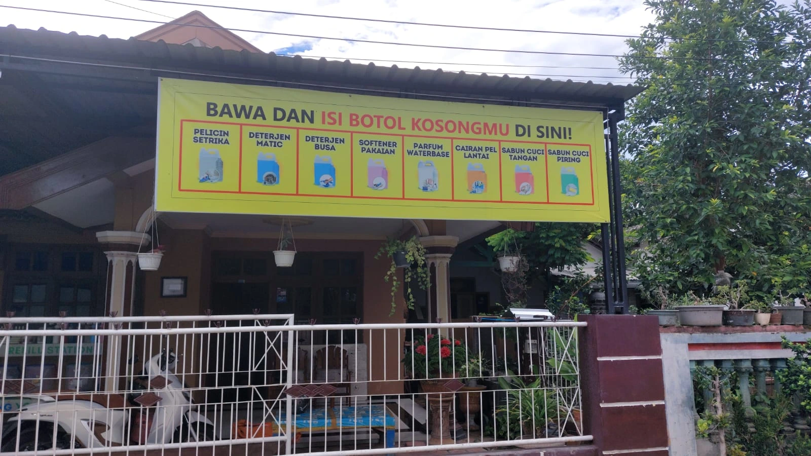 Cleanique Mart Situbondo Depan